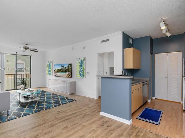 1919 Van Buren St 809A (Penthouse), Hollywood FL 33020