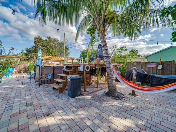 7440 Fillmore St, Hollywood FL 33024