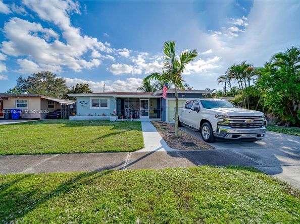 7440 Fillmore St, Hollywood FL 33024