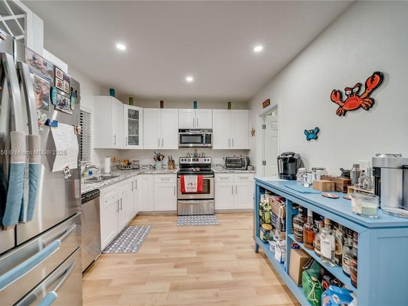 7440 Fillmore St, Hollywood FL 33024