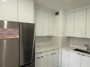 980 NE 146th St, North Miami FL 33161