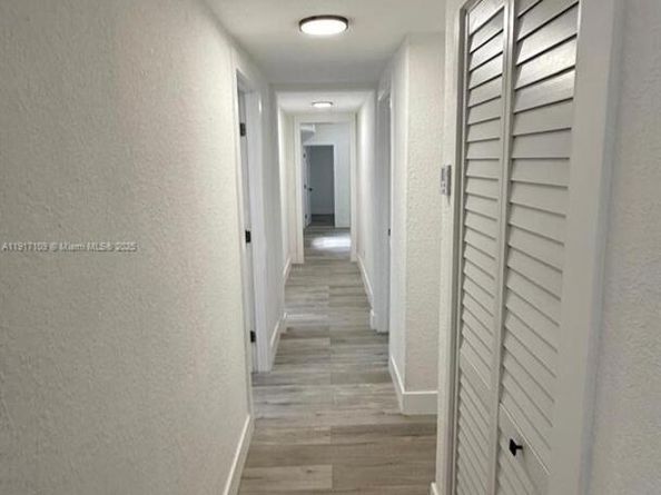 980 NE 146th St, North Miami FL 33161