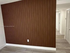 980 NE 146th St, North Miami FL 33161