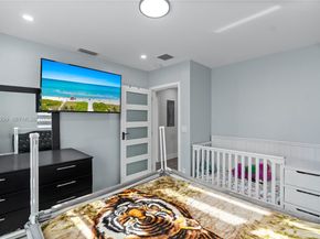 2441 NW 181st Ter, Miami Gardens FL 33056