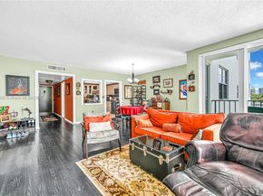 9341 E Bay Harbor Dr 3D, Bay Harbor Islands FL 33154