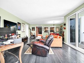 9341 E Bay Harbor Dr 3D, Bay Harbor Islands FL 33154