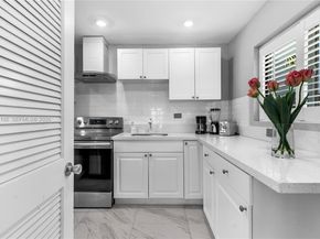8101 Harding Ave, Miami Beach FL 33141