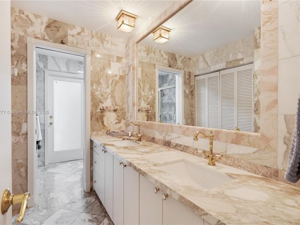 1211 Hardee Rd, Coral Gables FL 33146