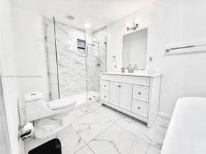 947 NE 149th St, Miami FL 33161