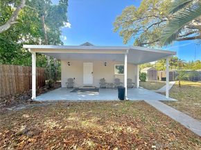947 NE 149th St, Miami FL 33161