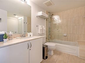 1750 N Bayshore Dr 3906, Miami FL 33132