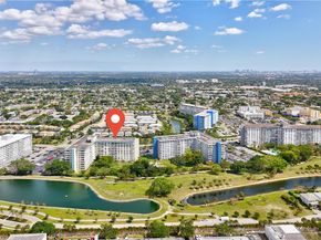 4330 Hillcrest Dr 807, Hollywood FL 33021