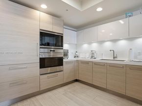 17301 Biscayne Blvd 1905, North Miami Beach FL 33160