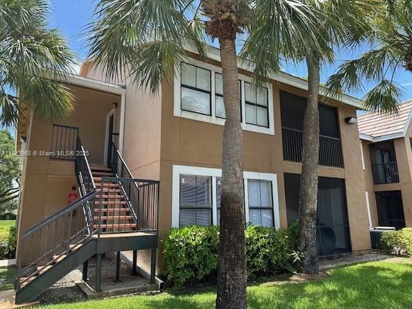 15590 SW 106th Ln 1102, Miami FL 33196