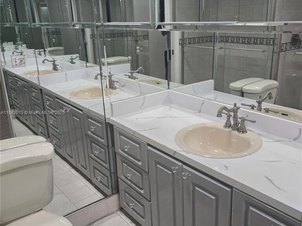 2775 W 61st St 203, Hialeah FL 33016