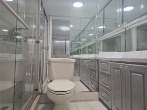 2775 W 61st St 203, Hialeah FL 33016