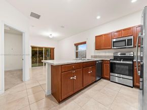 236 SE 32nd Ave, Homestead FL 33033