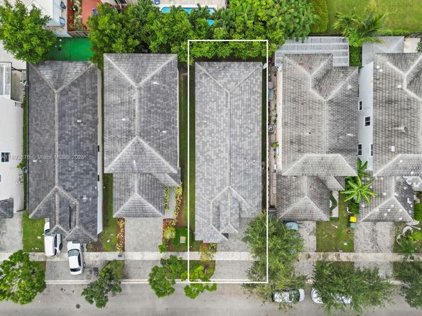 236 SE 32nd Ave, Homestead FL 33033