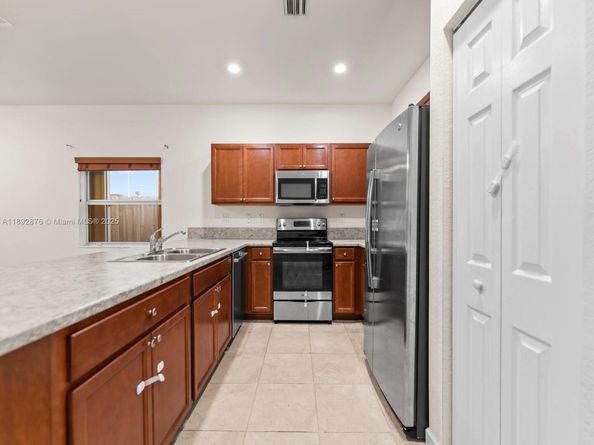 236 SE 32nd Ave, Homestead FL 33033