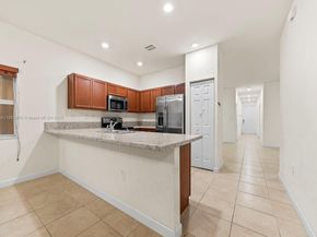 236 SE 32nd Ave, Homestead FL 33033