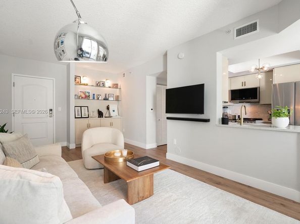 110 Washington Ave 1316, Miami Beach FL 33139