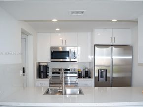 6995 NW 186th St E509, Hialeah FL 33015