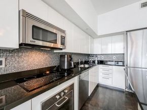 92 SW 3 st 5108, Miami FL 33130