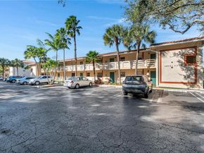 3282 NW 103rd Ter 205A, Coral Springs FL 33065