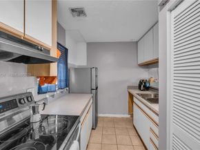 3282 NW 103rd Ter 205A, Coral Springs FL 33065