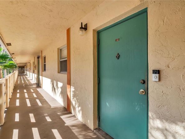 3282 NW 103rd Ter 205A, Coral Springs FL 33065