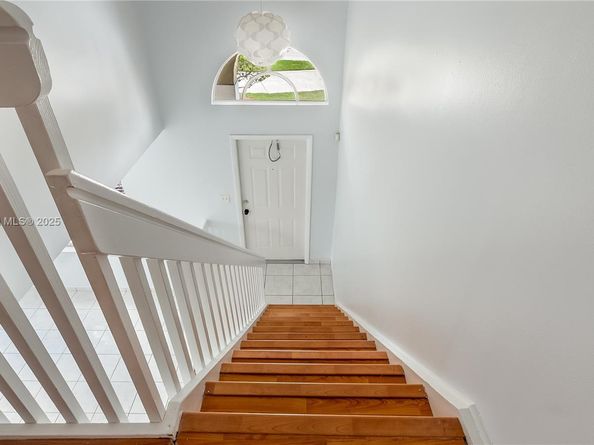 15472 NW 12th Ct, Pembroke Pines FL 33028