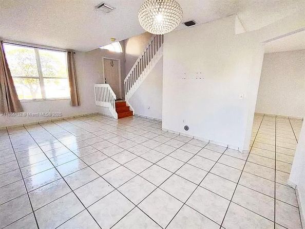 15472 NW 12th Ct, Pembroke Pines FL 33028