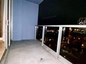 401 69th St 711, Miami Beach FL 33141