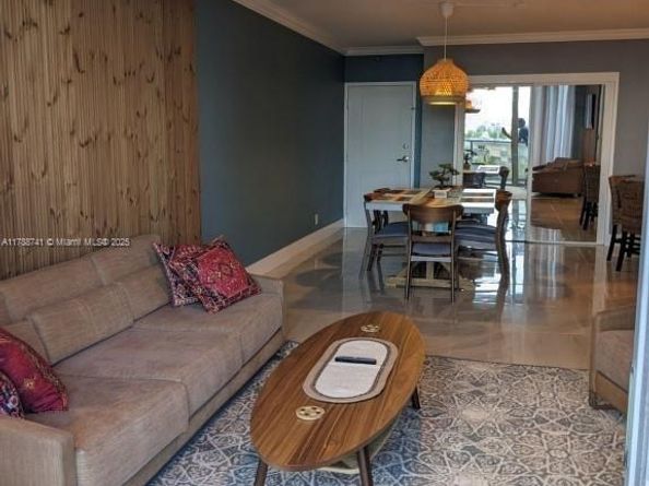 401 69th St 711, Miami Beach FL 33141