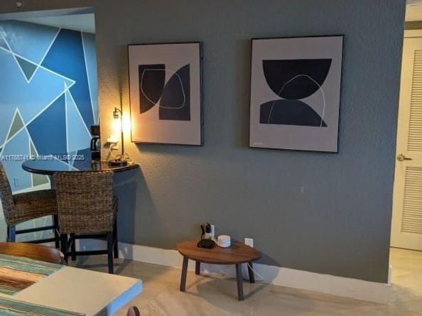 401 69th St 711, Miami Beach FL 33141