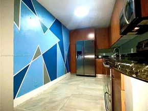 401 69th St 711, Miami Beach FL 33141