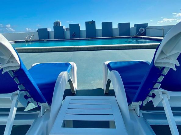 401 69th St 711, Miami Beach FL 33141