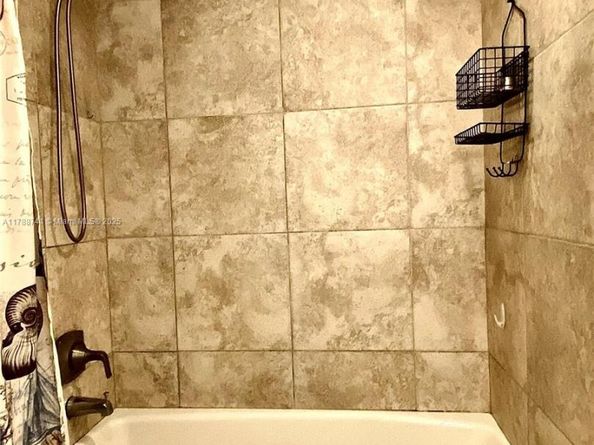 401 69th St 711, Miami Beach FL 33141