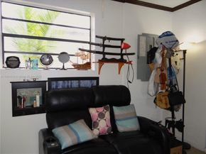 2158 NW 100th St, Miami FL 33147