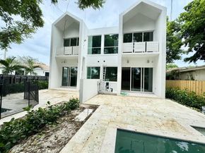 5728 NW 5th Court TH2, Miami FL 33127