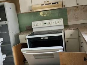 5428 NW 13th Ave, Miami FL 33142