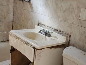 5428 NW 13th Ave, Miami FL 33142