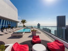 45 SW 9th St 3404, Miami FL 33130