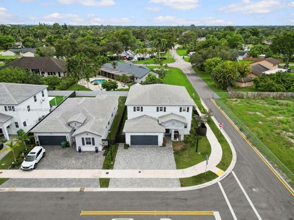 14888 SW 163rd Ter, Miami FL 33187