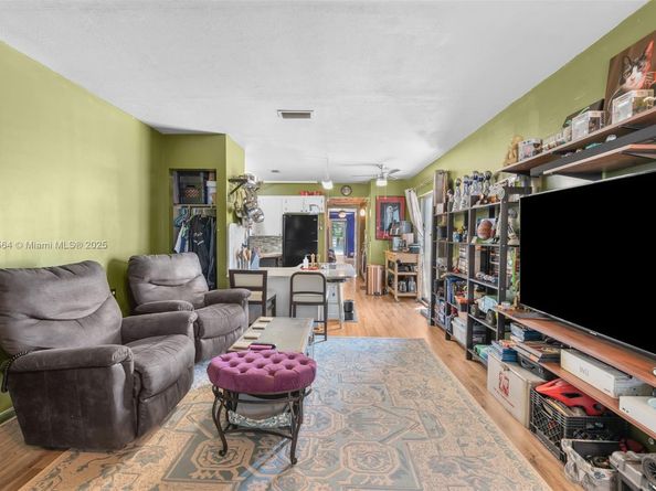 11640 NW 39th St 4, Coral Springs FL 33065