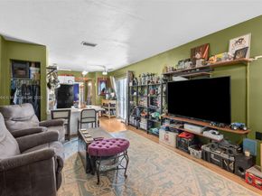 11640 NW 39th St 4, Coral Springs FL 33065