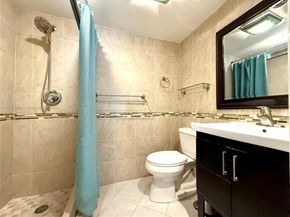 1001 Three Islands Blvd 34, Hallandale Beach FL 33009