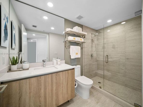 Undisclosed Address #A11751145, Miami FL 33137