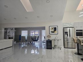 4 Alford Ct, Palm Beach Gardens FL 33418