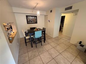 2769 S Oakland Forest Dr 101, Oakland Park FL 33309